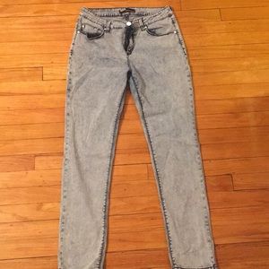 Urban outfitter, BDG, acid wash jeans